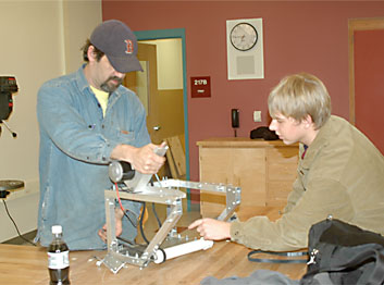 2006Building_05