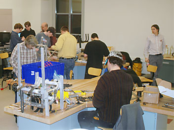 2006Building_25